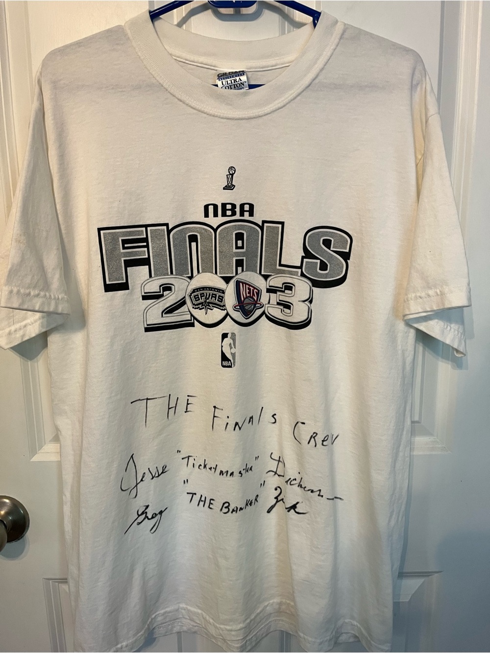 San Antonio Spurs NBA Finals 2003 White Graphic Tee with autograph